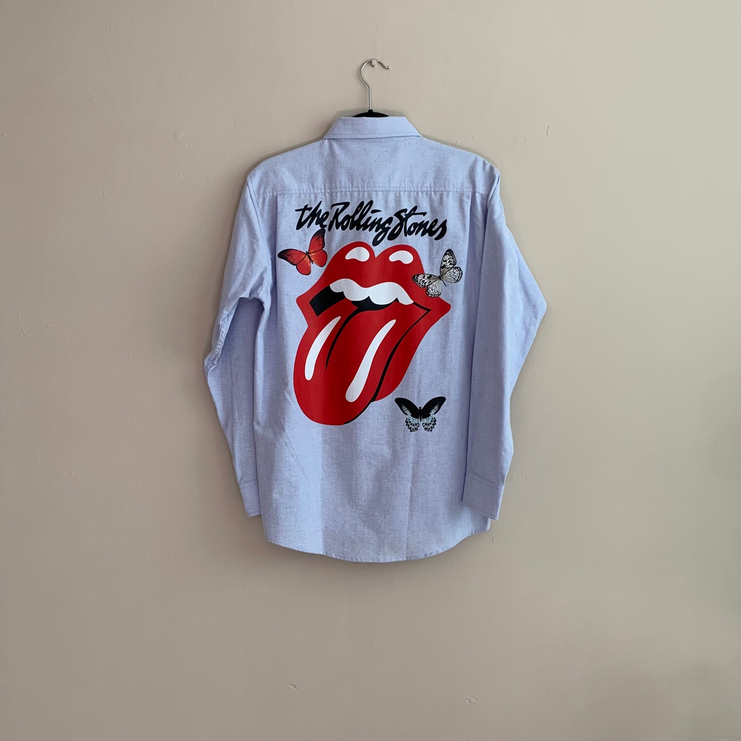 Camisa Lengua y Mariposas