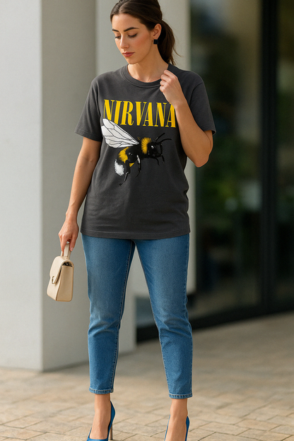 Bee BLACK