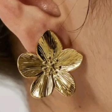 Arete Flor Pequeña