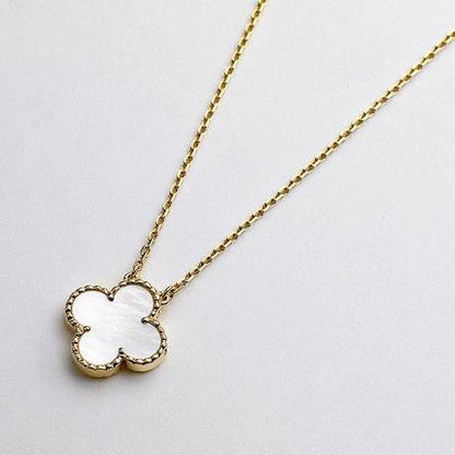 Collar Flor Blanca